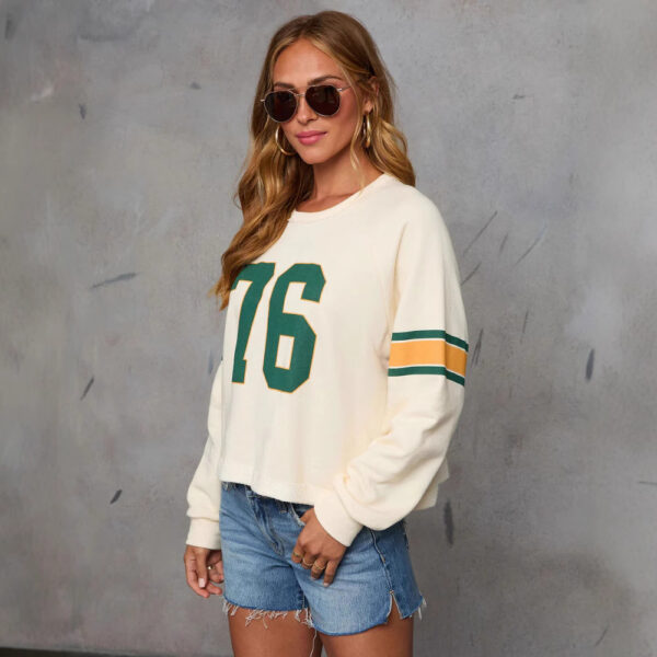 Vintage Letter Printed Sweatshirt Wholesale - Image 3